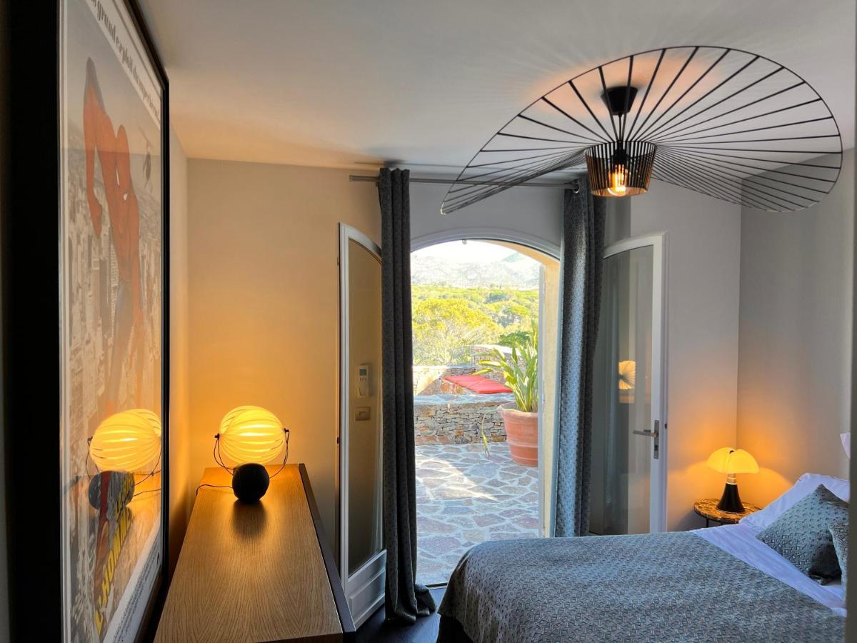 Villa Familiale Avec Vue Imprenable Saint-Raphael  Bagian luar foto
