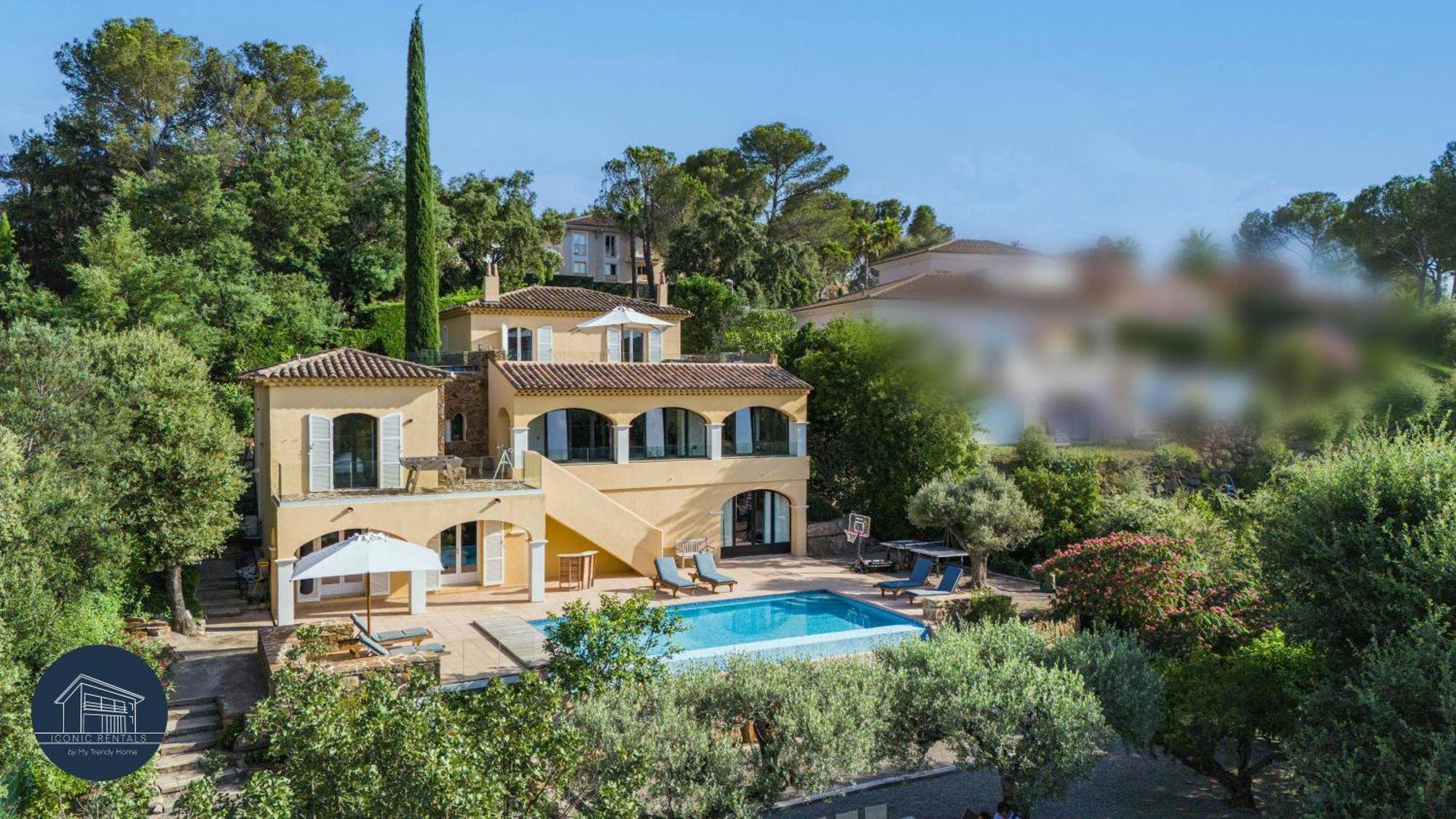 Villa Familiale Avec Vue Imprenable Saint-Raphael  Bagian luar foto
