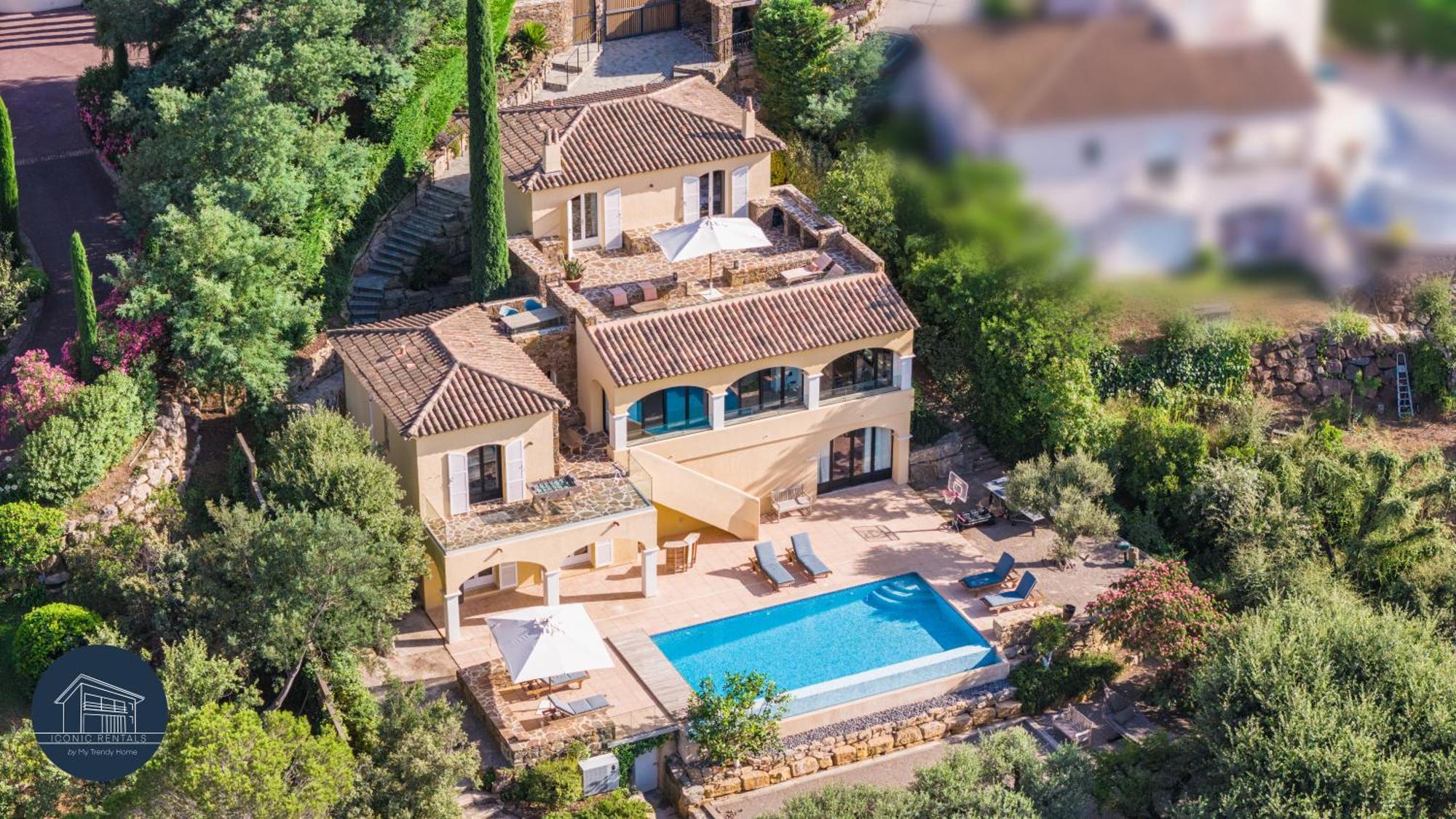 Villa Familiale Avec Vue Imprenable Saint-Raphael  Bagian luar foto